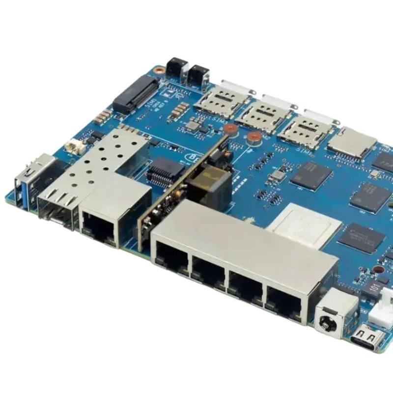 MTK MT7988A搭載、4GB RAMと8GB eMMC - Bananapi Bpi R4 Wifi 7 のレビューと価格
